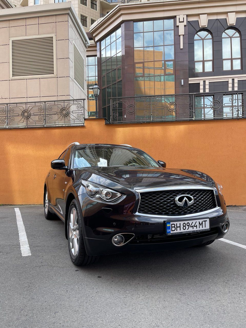 Infiniti QX70 - фото 17