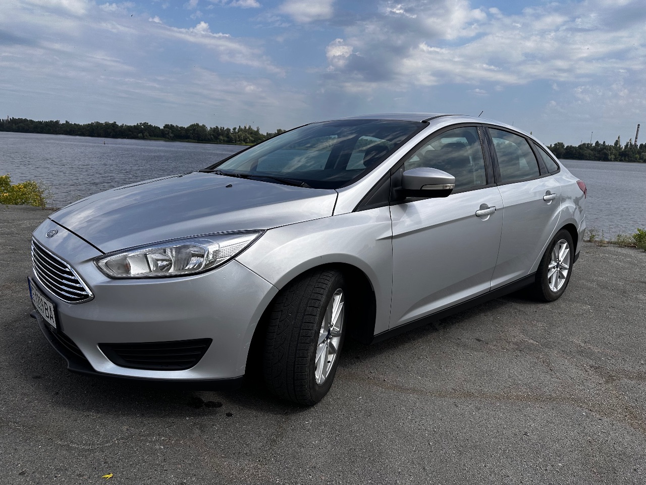 Ford Focus - фото 4