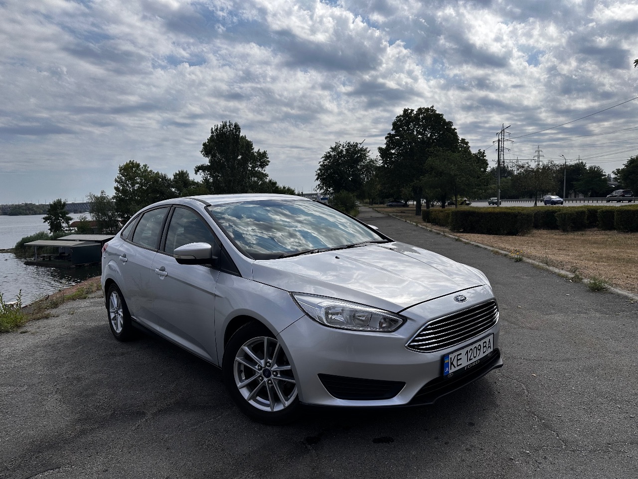Ford Focus - фото 2