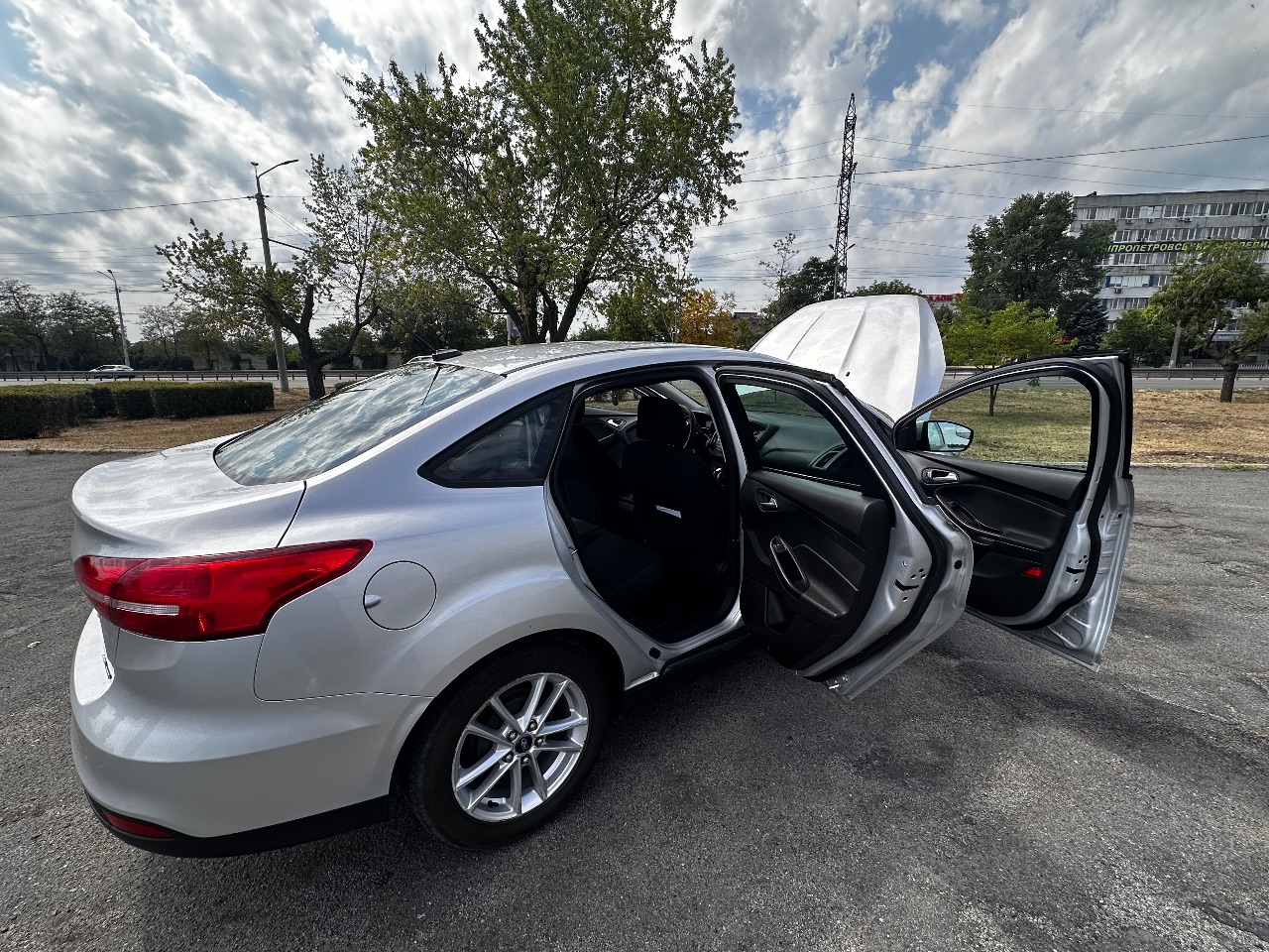 Ford Focus - фото 10