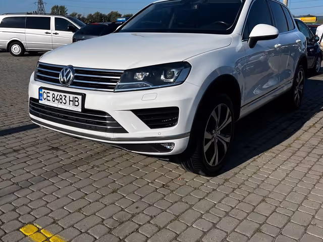 Volkswagen Touareg 2015, Чернівці, $22 500 - зображення 3