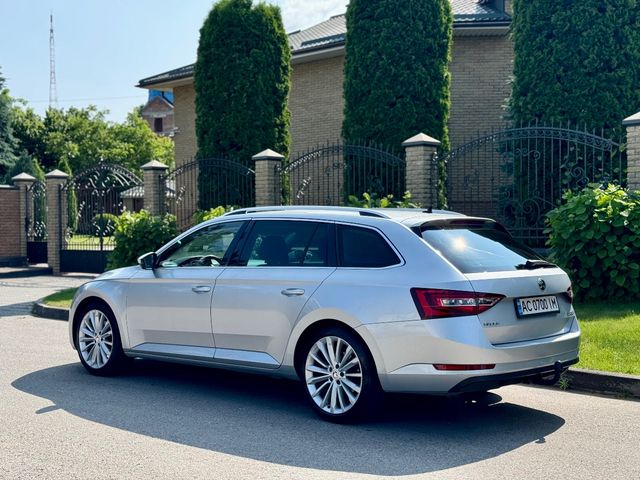 Skoda Superb - фото 5