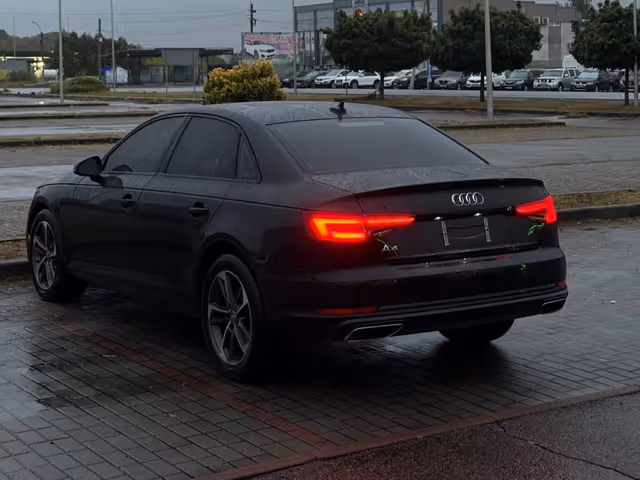 Audi A4 2019, Тячів, $15 700 - зображення 3