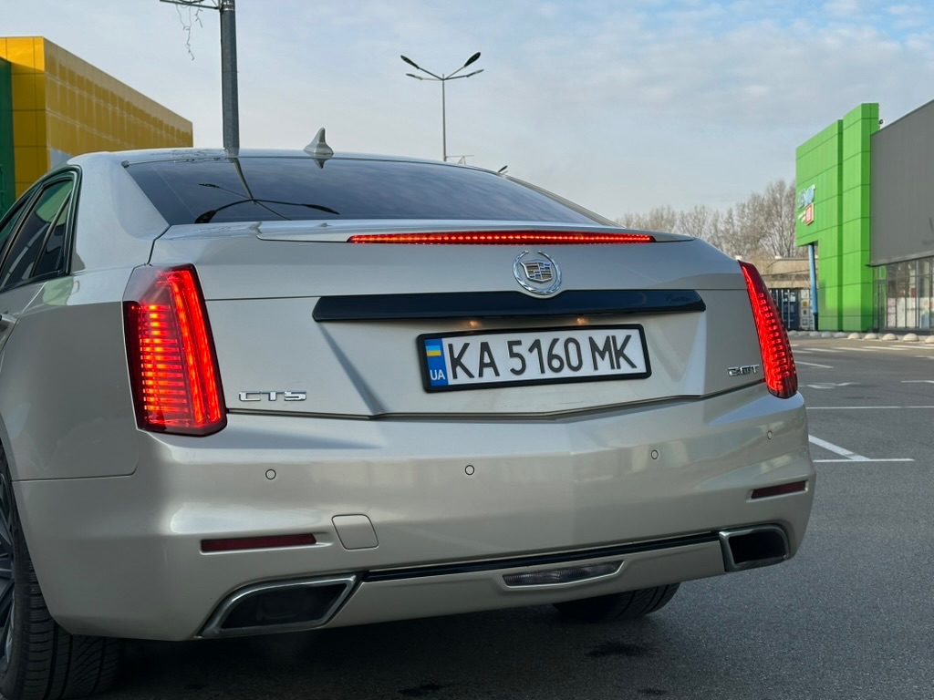 Cadillac CTS - фото 8