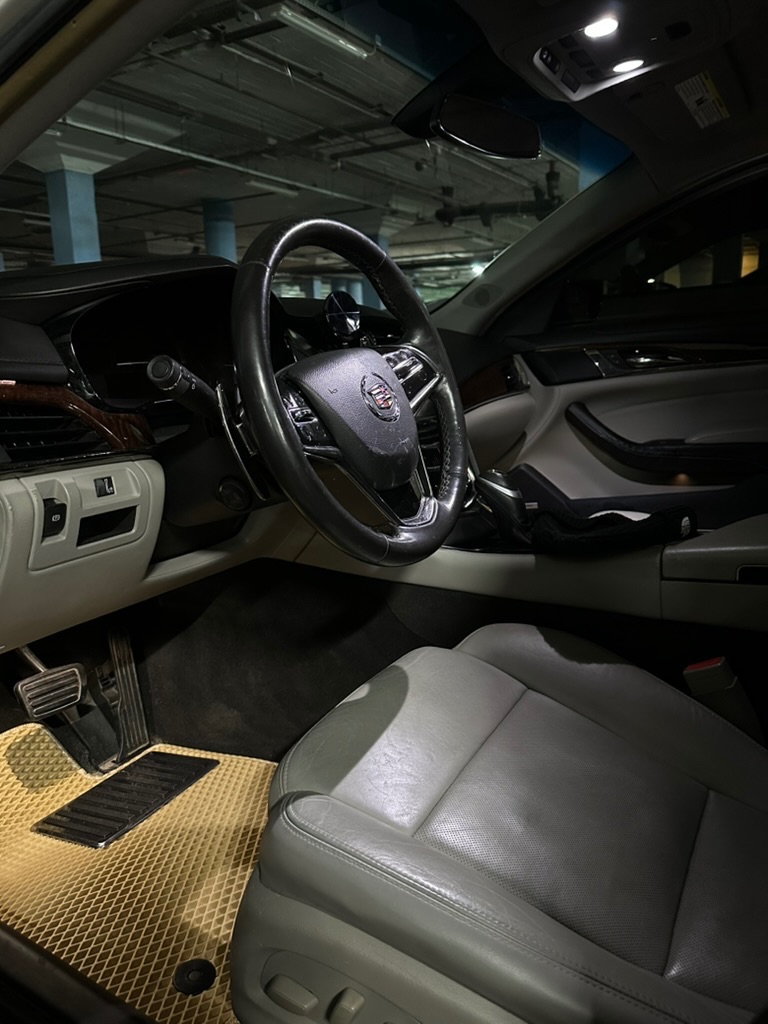 Cadillac CTS - фото 28