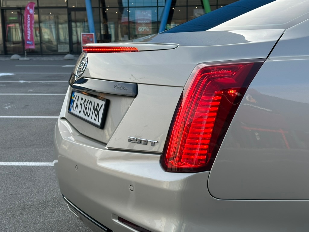 Cadillac CTS - фото 12