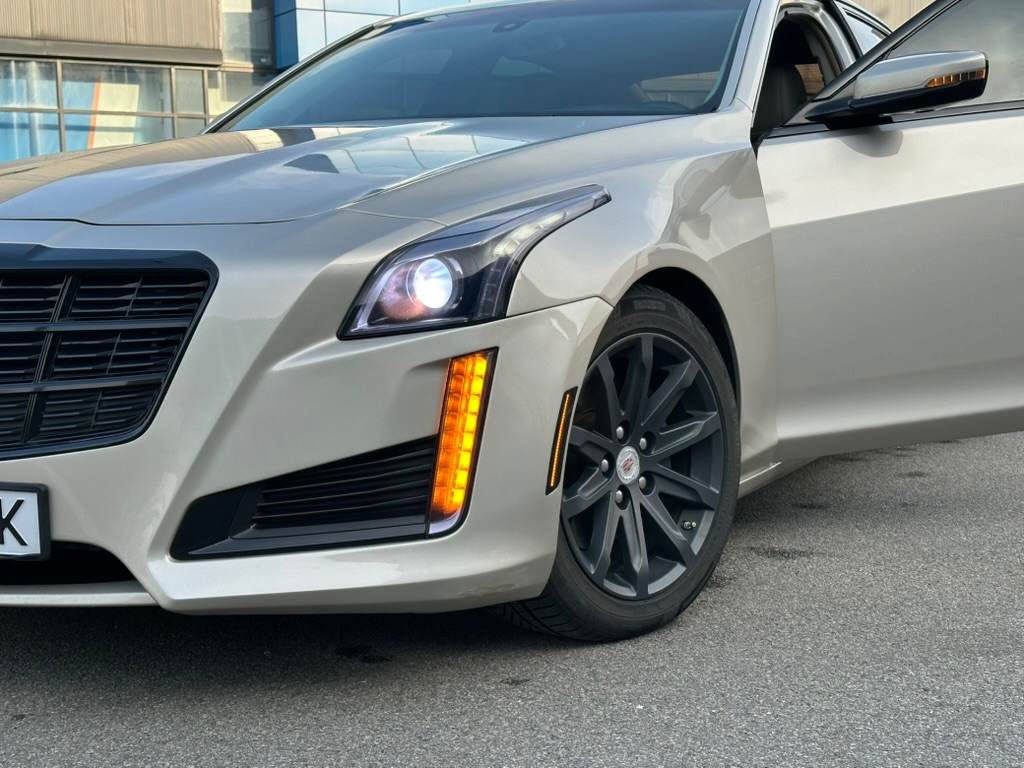 Cadillac CTS - фото 5