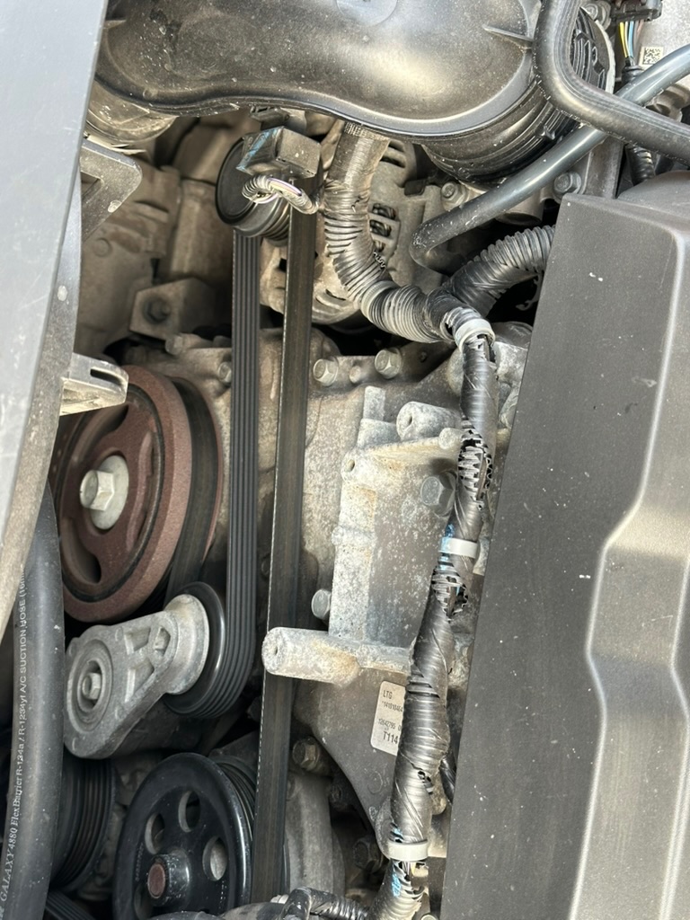 Cadillac CTS - фото 42