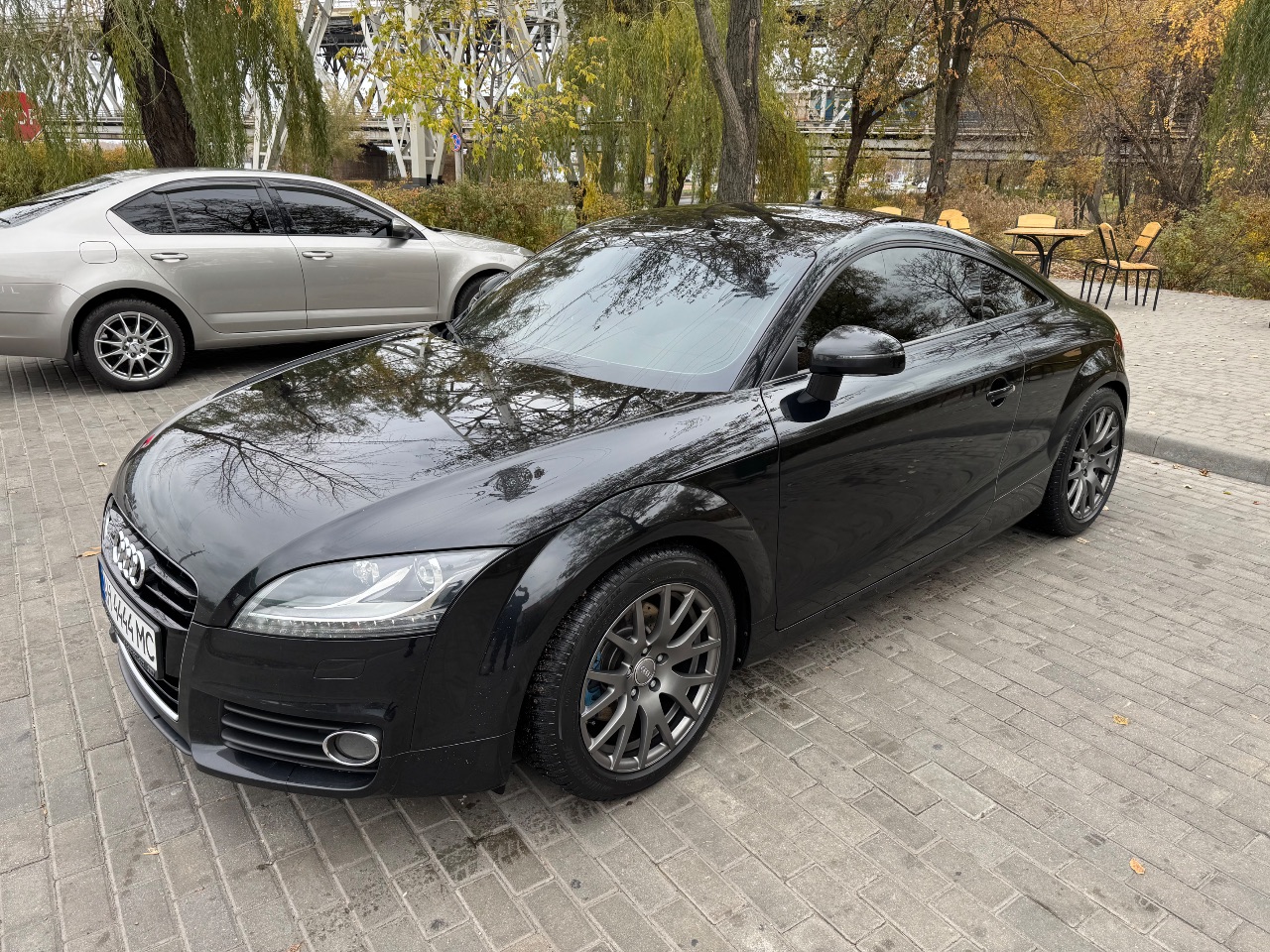 Audi TT - фото 1