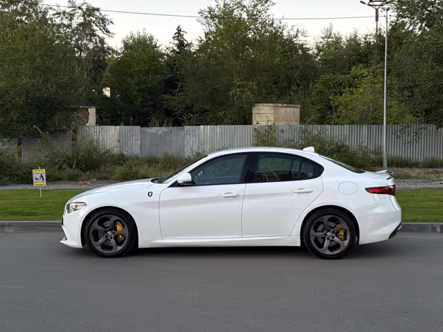 Alfa Romeo Giulia 2017, Дніпро, $18 700 - зображення 1