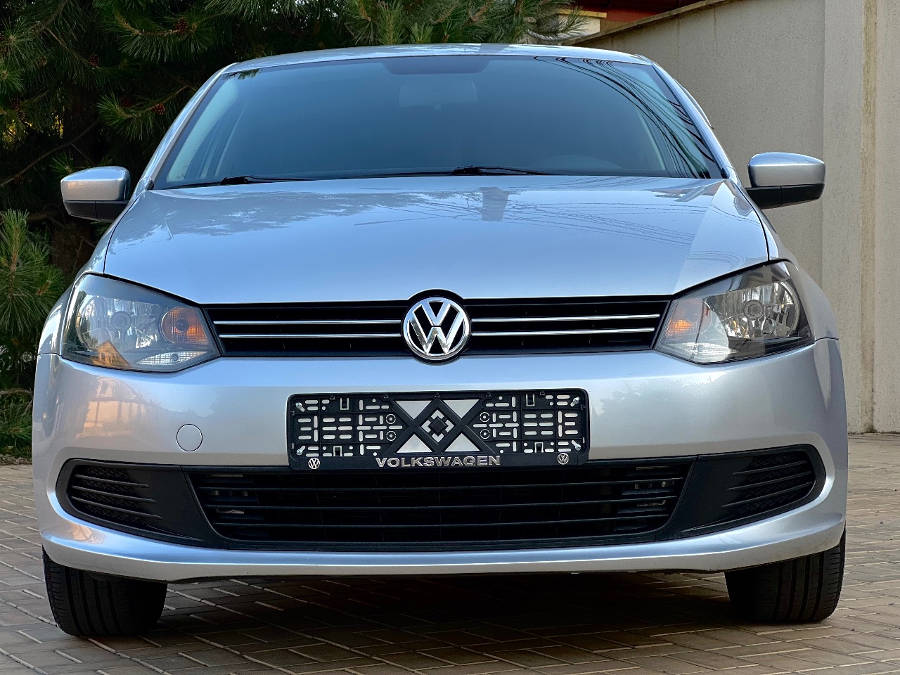 Volkswagen Polo - фото 9