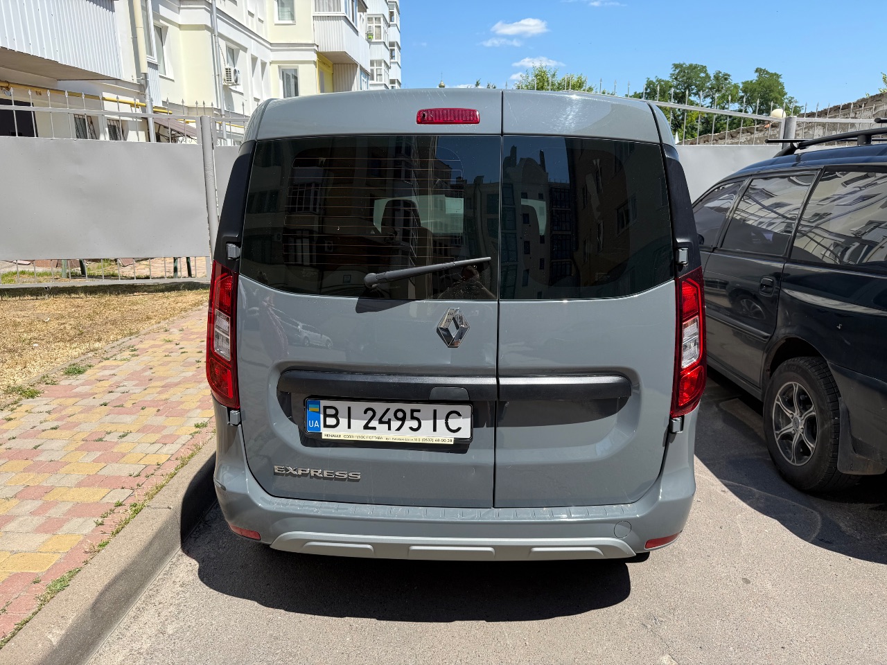 Renault Express - фото 7