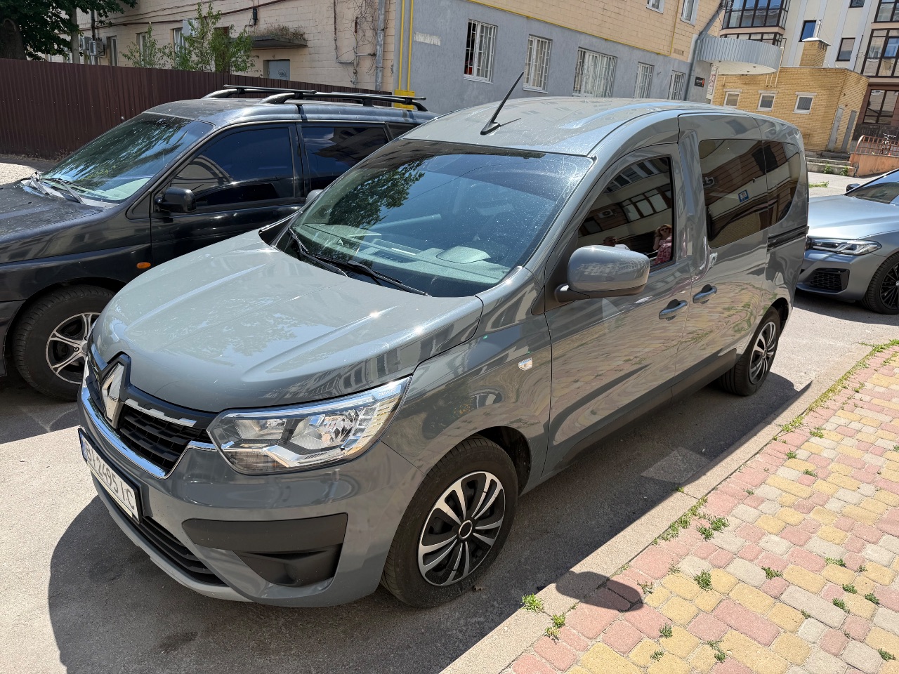 Renault Express - фото 2