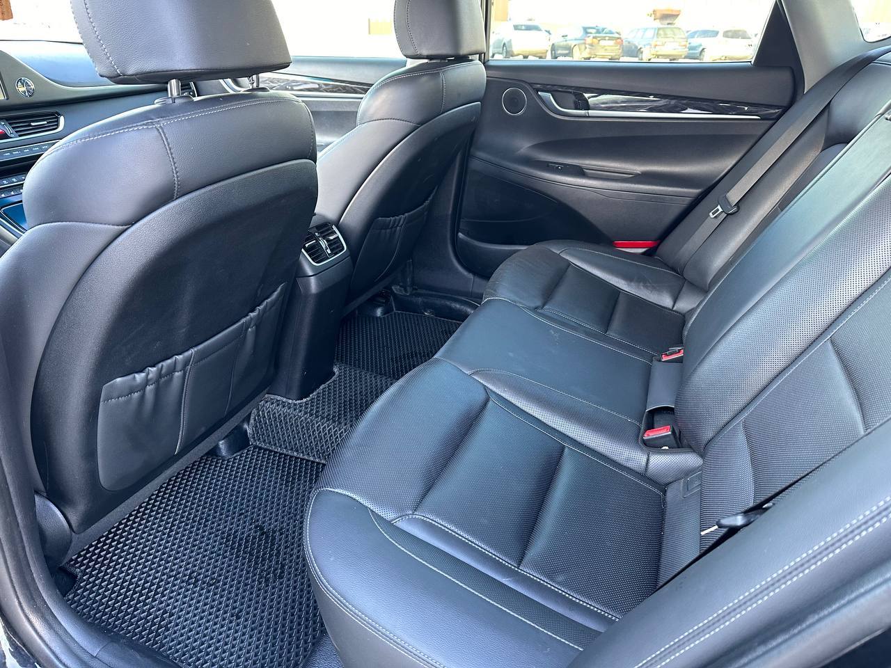 Hyundai Grandeur - фото 8