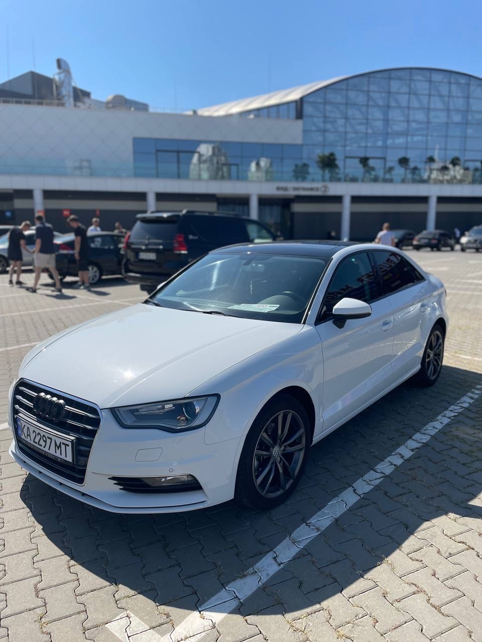 Audi A3 - фото 1