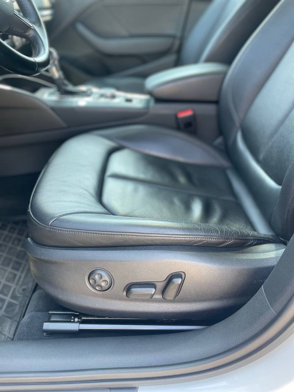 Audi A3 - фото 13