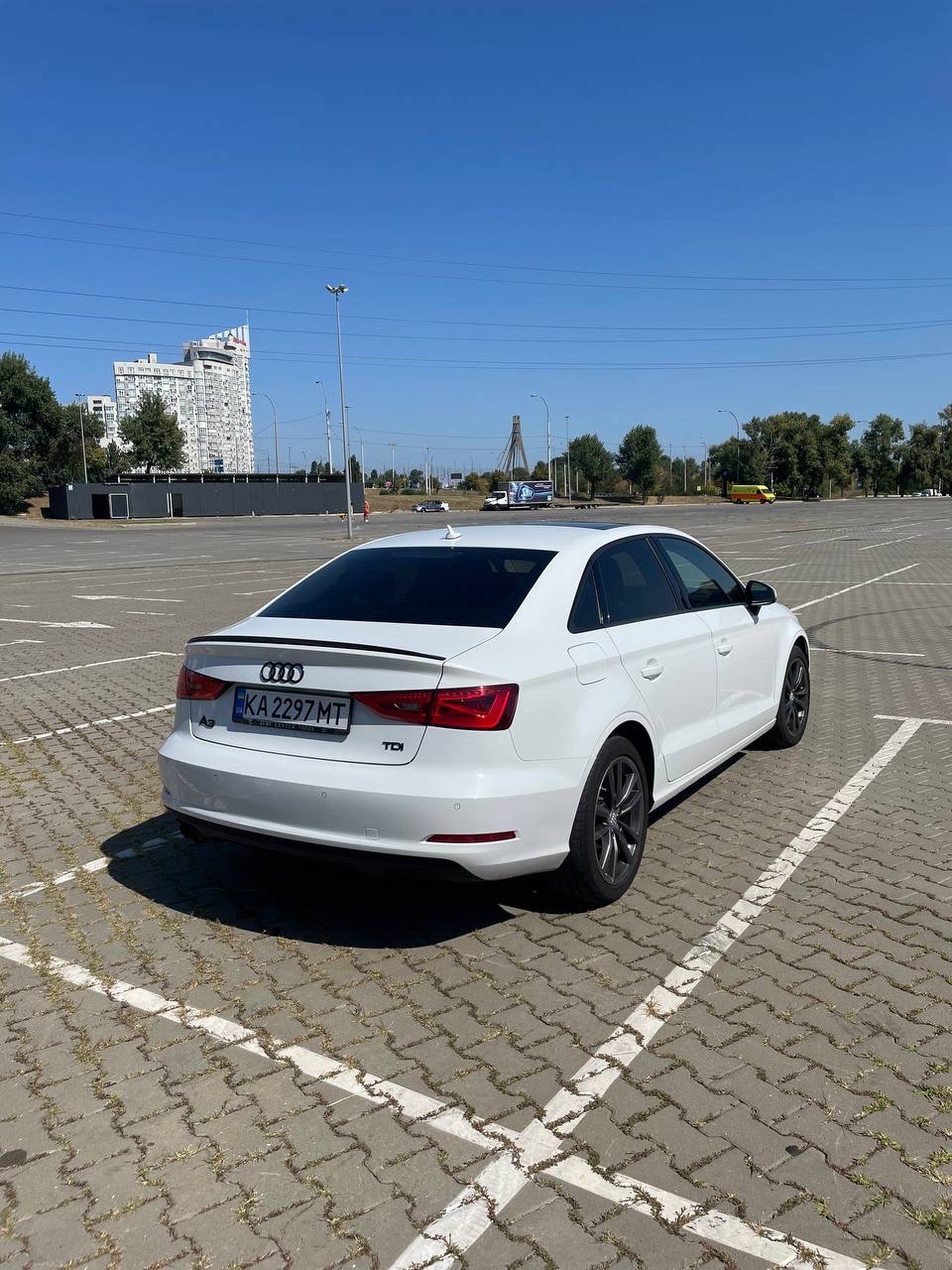 Audi A3 - фото 10