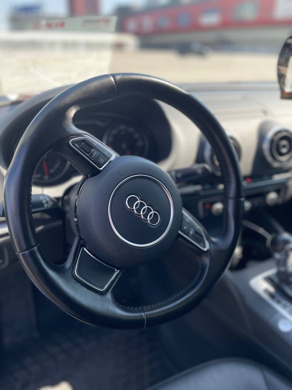 Audi A3 - фото 12