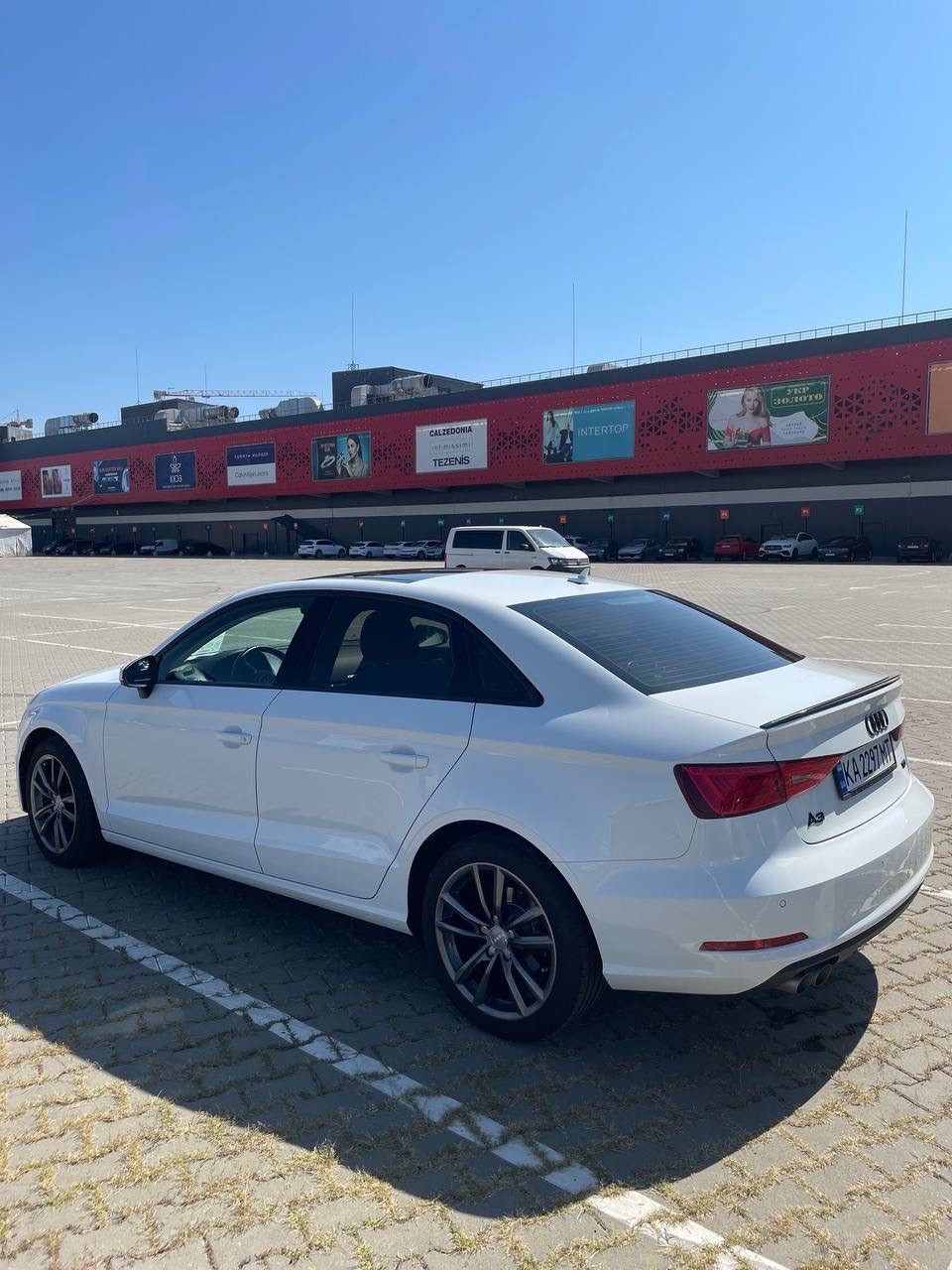 Audi A3 - фото 2