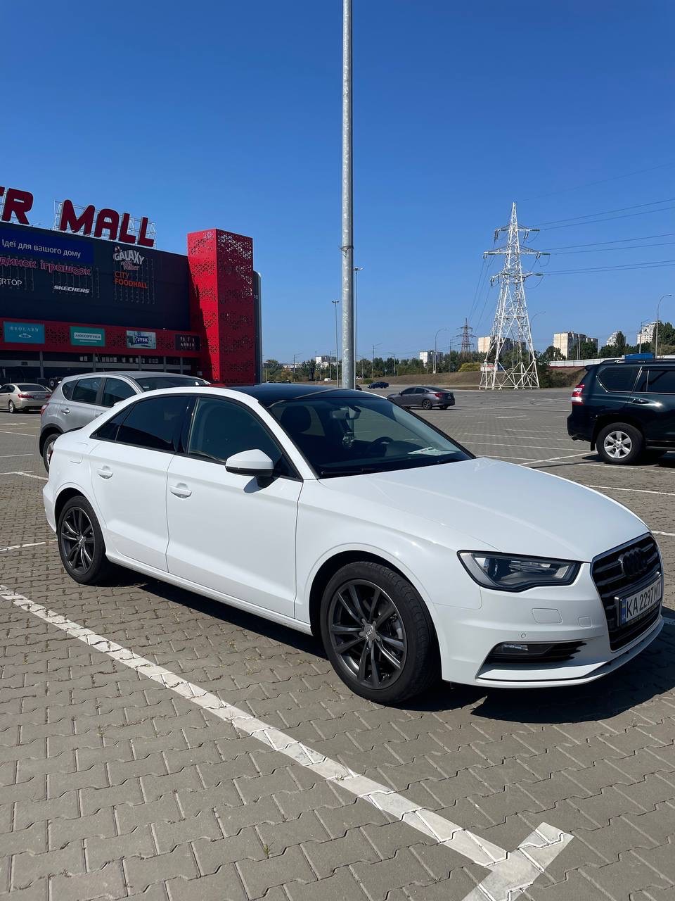 Audi A3 - фото 6
