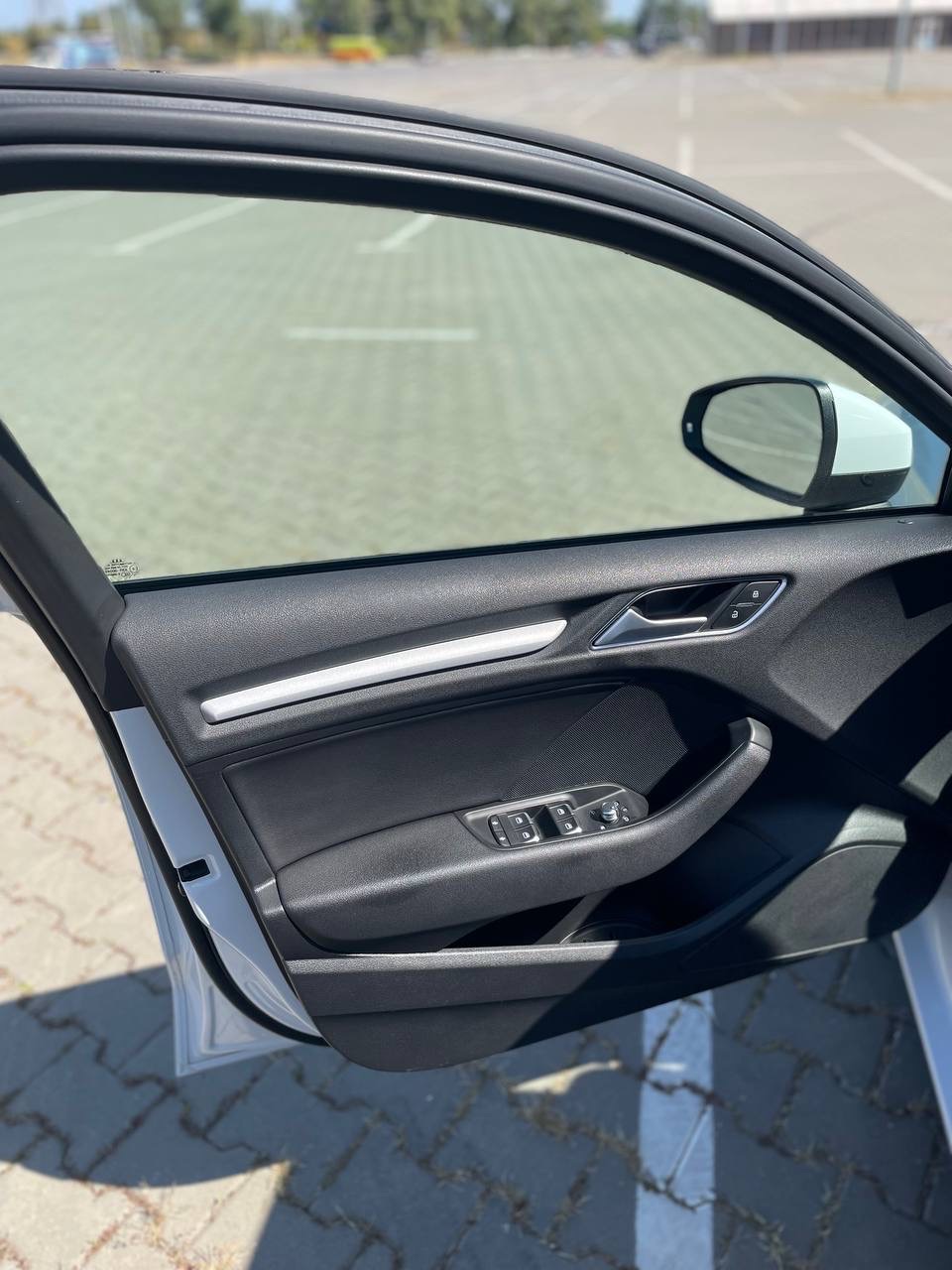 Audi A3 - фото 3