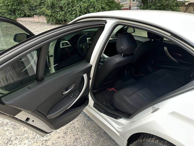 BMW 3 серії 2013, Львів, $11 400 - зображення 1