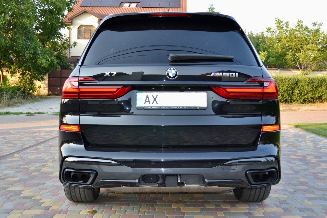 BMW X7 - фото 4