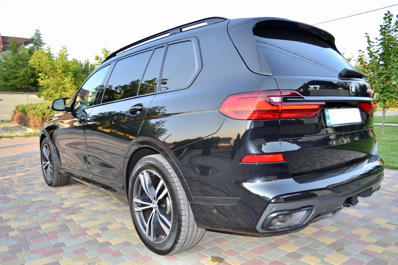 BMW X7 - фото 2