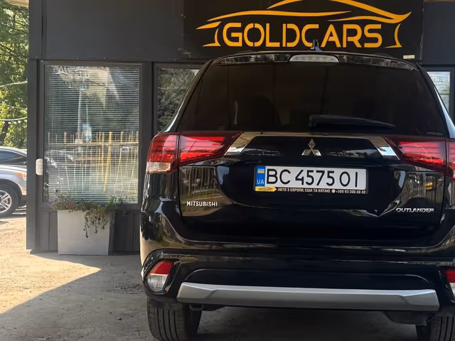Mitsubishi Outlander 2017, Львів, $12 800 - зображення 4