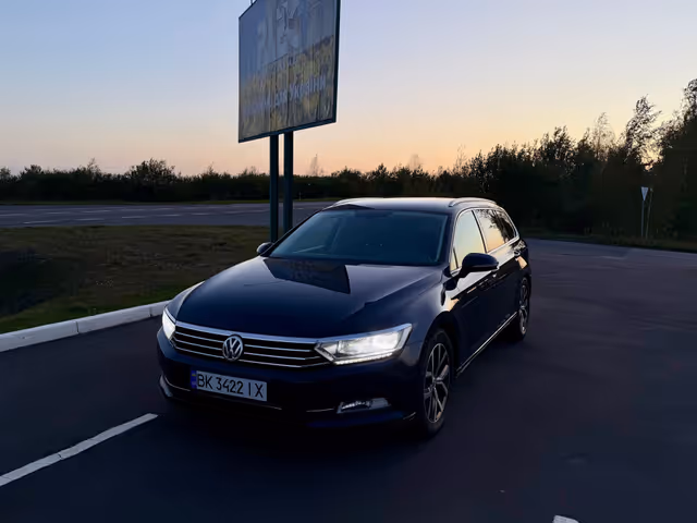 Volkswagen Passat 2016, Полиці, $11 890 - зображення 1