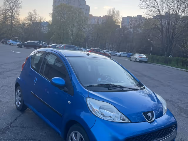Peugeot 107 2011, Львів, $4 500 - зображення 1