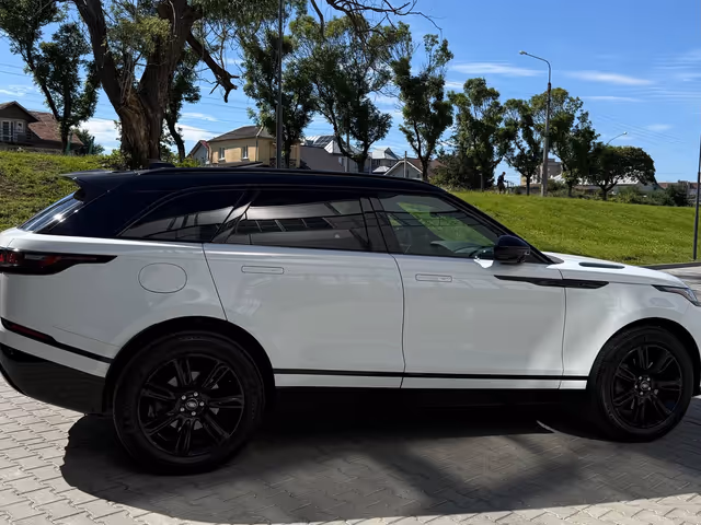 Land Rover Range Rover Velar 2023, Івано-Франківськ, $49 200 - зображення 3