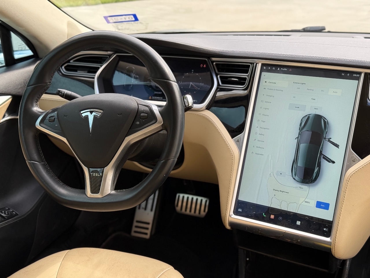 Tesla Model S - фото 20