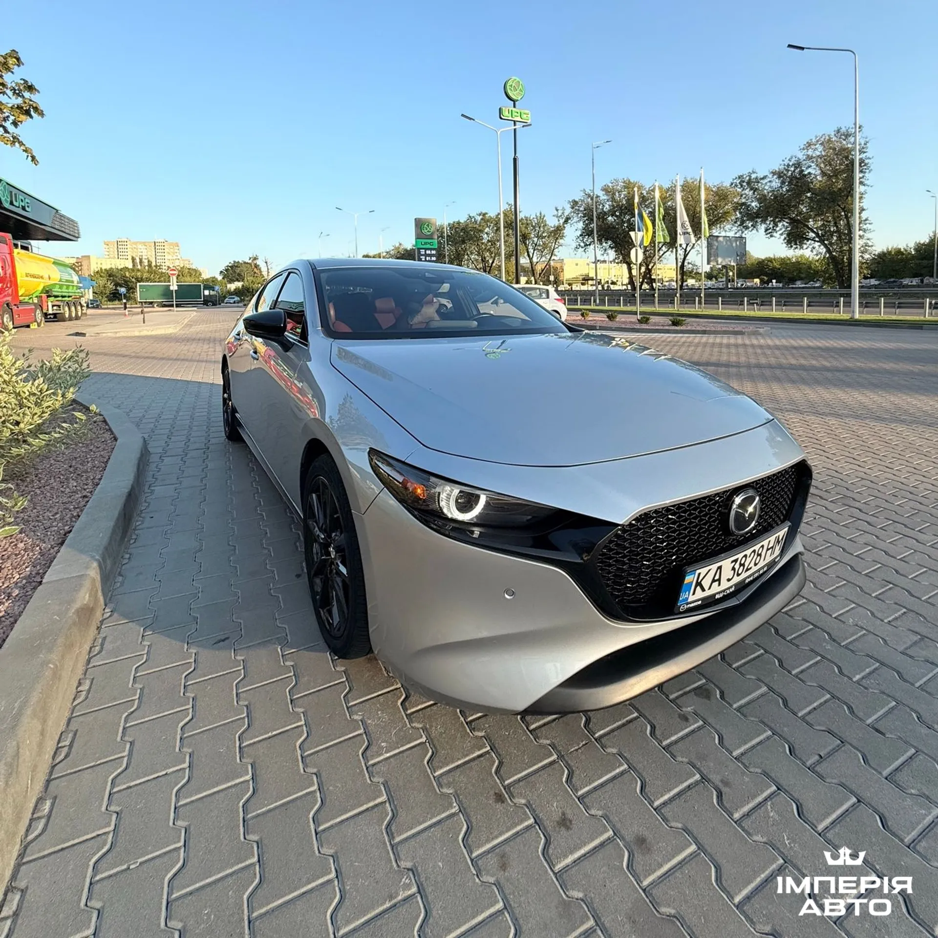Продам Mazda 3, 2022 (2.5 л, AT, Бензиновий, 227 к.с.) у м.Київ