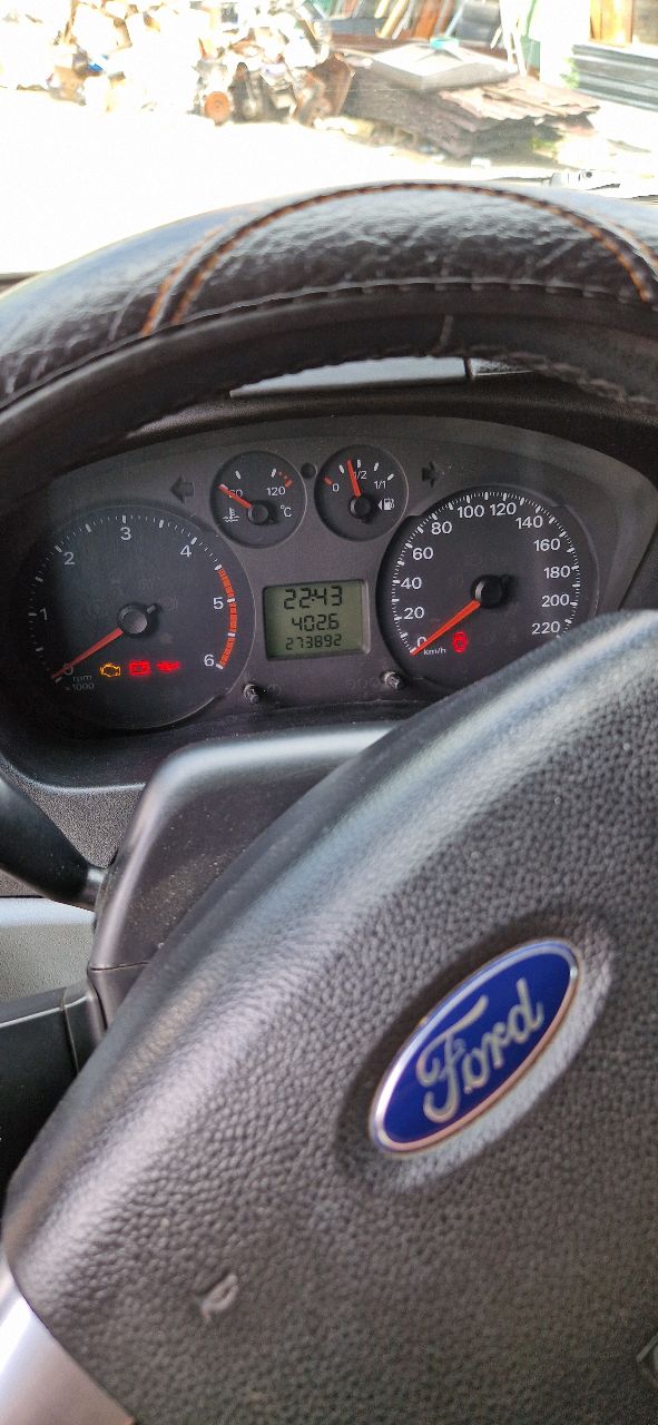 Ford Transit Connect - фото 13