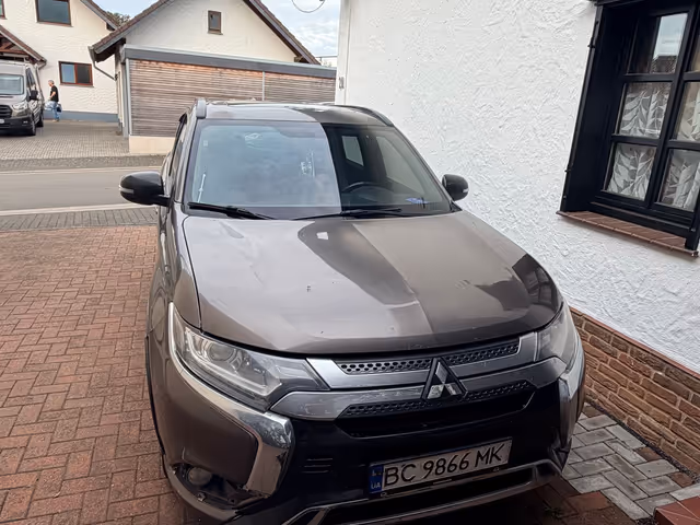 Mitsubishi Outlander 2018, Львів, $12 000 - зображення 4
