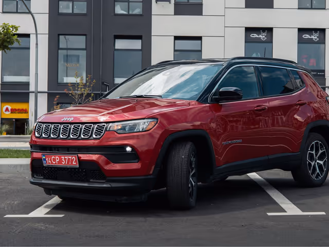 Jeep Compass 2024, Рівне, $17 900 - зображення 1