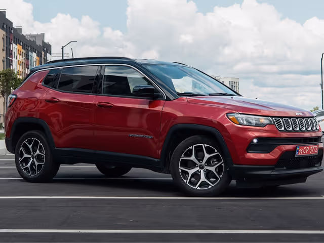 Jeep Compass 2024, Рівне, $17 900 - зображення 5