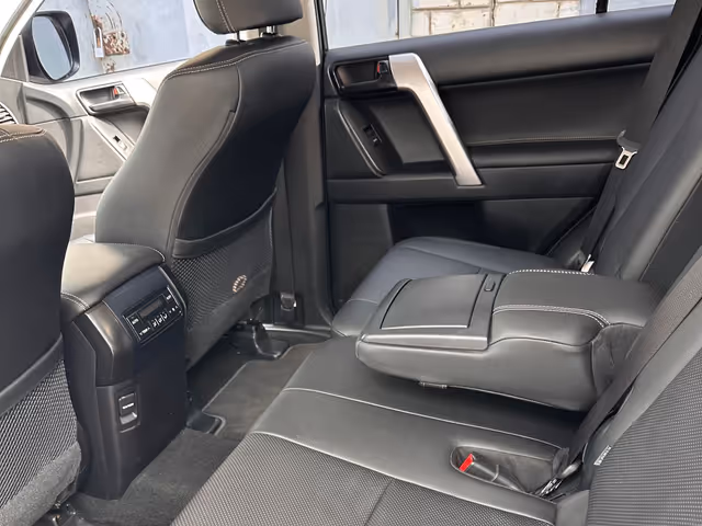 Toyota Land Cruiser Prado 2019, Харків, $37 000 - зображення 3