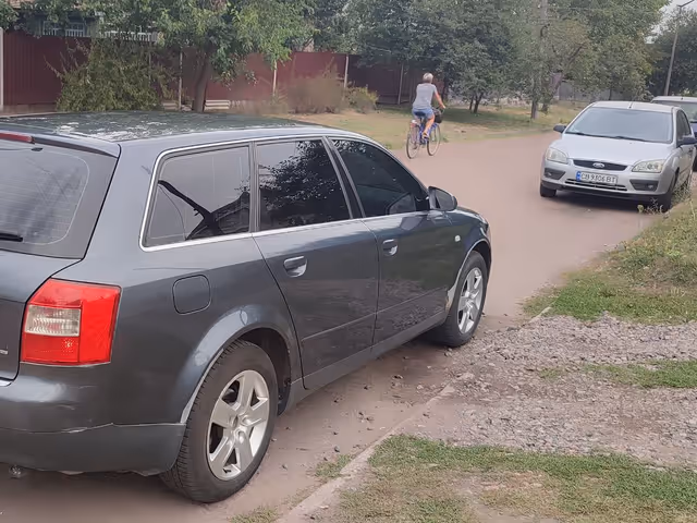 Audi A4 2002, Прилуки, $3 500 - зображення 4