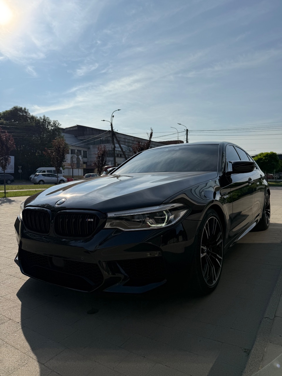 BMW M5 - фото 4