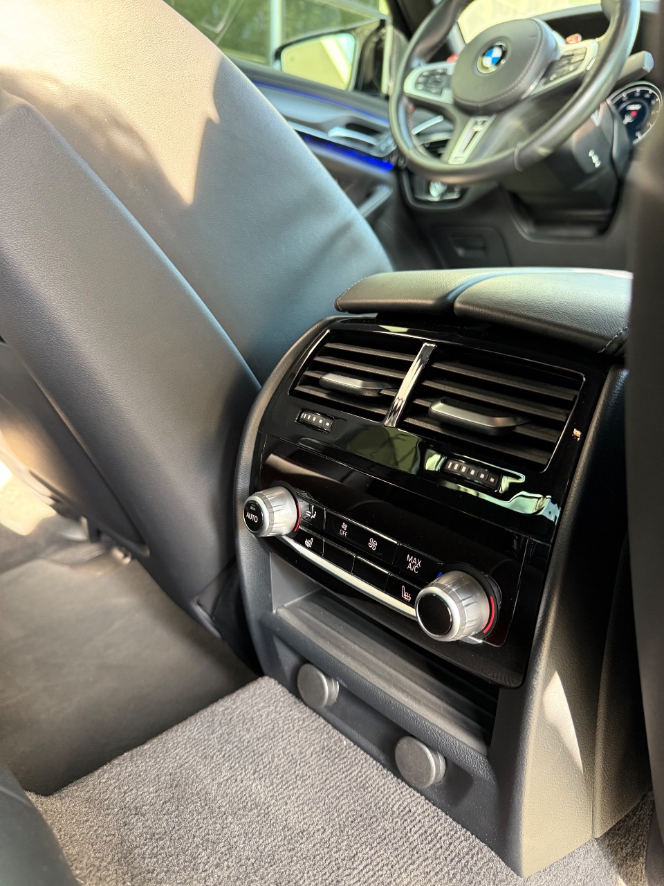 BMW M5 - фото 18