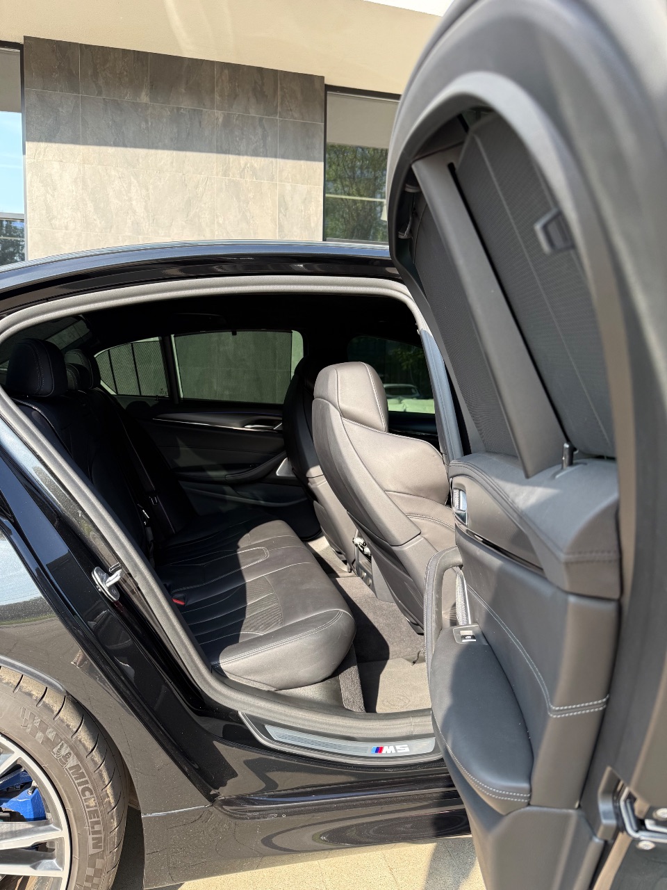 BMW M5 - фото 15