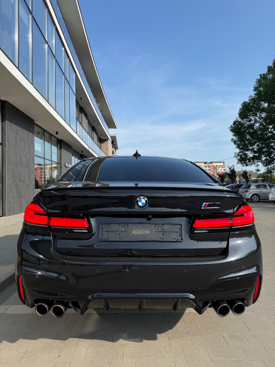 BMW M5 - фото 9