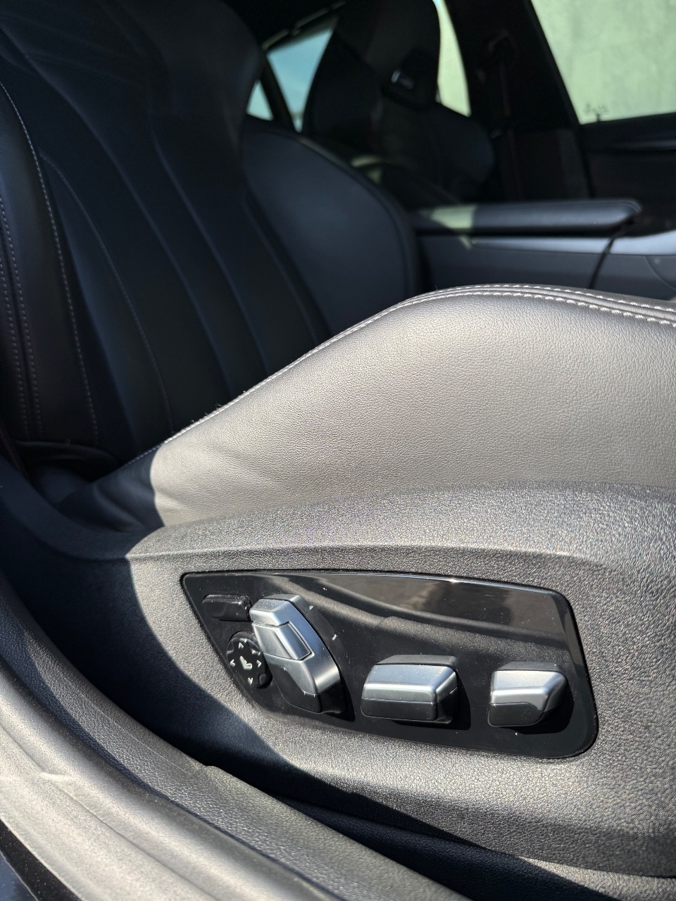 BMW M5 - фото 20