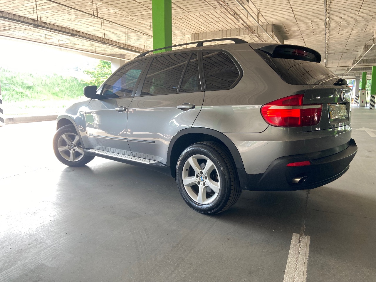 BMW X5 - фото 7