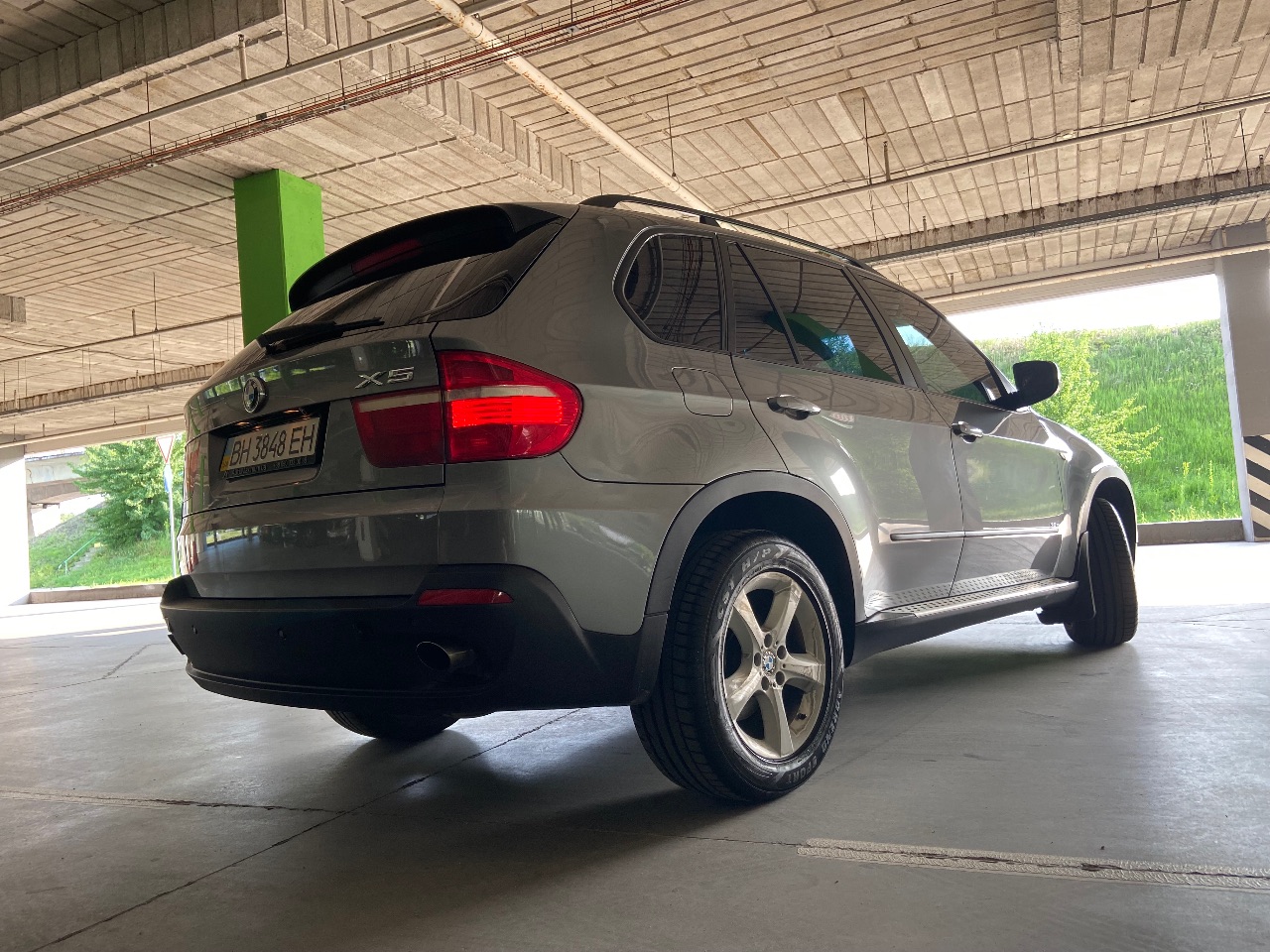 BMW X5 - фото 12