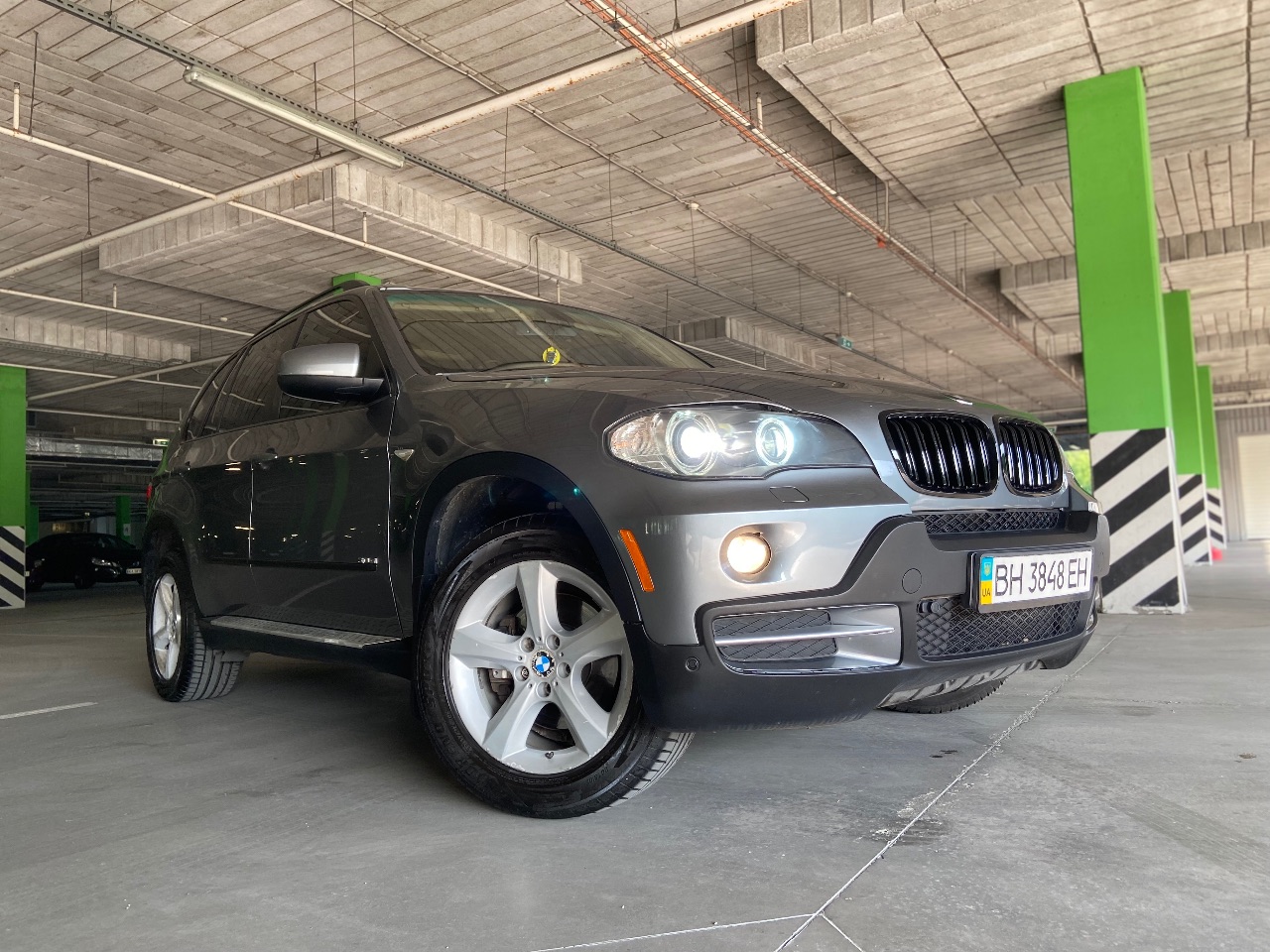 BMW X5 - фото 2