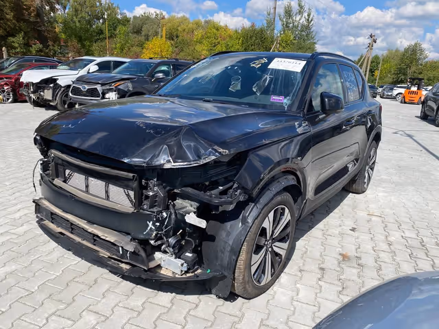 Volvo XC40 2022, Солонка, $21 000 - зображення 3