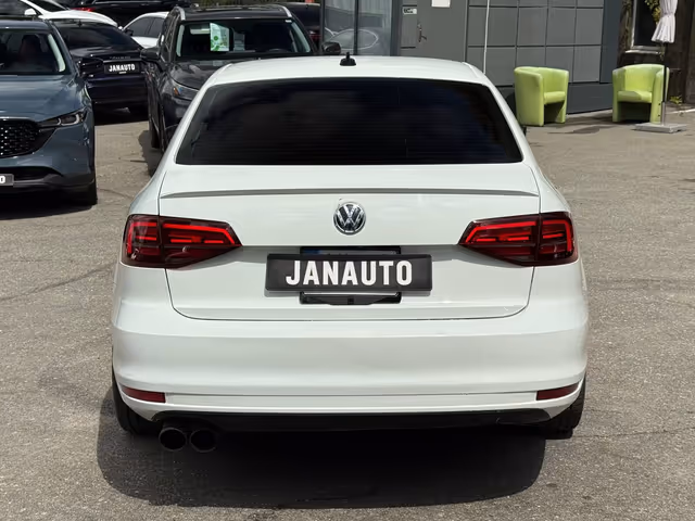 Volkswagen Jetta 2016, Харків, $9 999 - зображення 4
